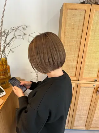 ショート pele 梅田　annex所属・PELEハイトーン shinobuのヘアスタイル