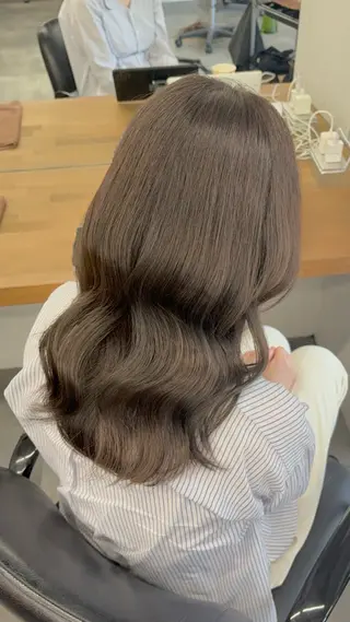 セミロング 川原 すずのヘアスタイル