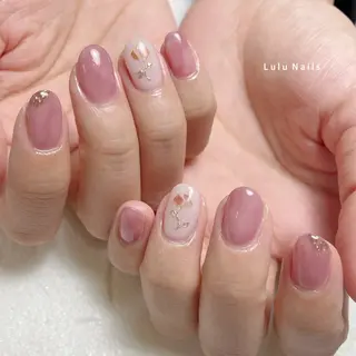 ネイル Lulu Nails ルルネイルズ所属・L u l u    N a i l sのネイルデザイン