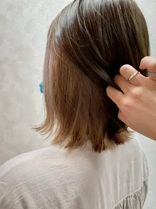 ショート カラー 加藤（旧姓　今竹） 遥花のヘアスタイル