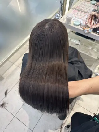 よねけん/美髪/艶髪 𝗰𝗼𝗹𝗼𝗿のヘアスタイル