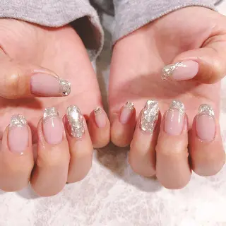 ネイル VIOLUS所属・VIOLUS 関目のネイルデザイン