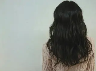 ロング ヘアアレンジ 透明感ハイライト◎ 伊藤夏海のヘアスタイル