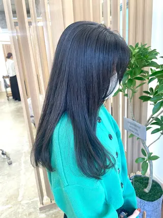 ロング カラー 色白に見える暗髪 梅田・増田のヘアスタイル