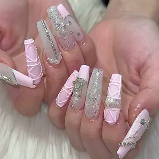 ネイル 黒川 実祐のネイルデザイン