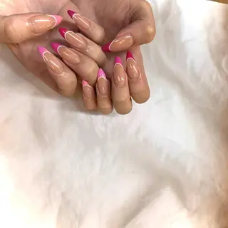 ネイル NAIL Alaia 𓇼SHIORIのネイルデザイン