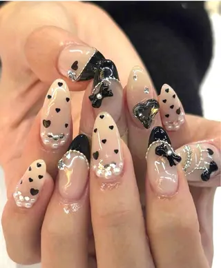 ネイル Lyna 池袋のネイルデザイン