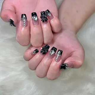 ネイル Nes.nail所属・🌼Nomura Yuko🌷のネイルデザイン