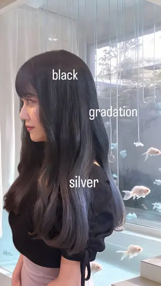 ロング カラー 🍓ハイトーンカラー 🎀nene🍓のヘアスタイル