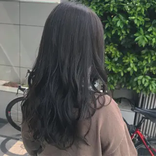 ロング カラー 山崎 絵莉香のヘアスタイル