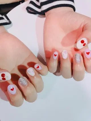 ネイル ネイルサロン トゥルースのネイルデザイン