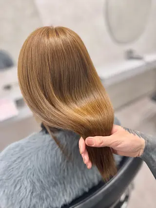 ミディアム カラー 艶髪、美髪 カラー🕊️SOMAのヘアスタイル