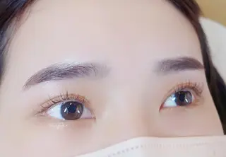 マツエク・マツパ NAZ eyelash&eyebrow by medical salon所属・NAZ 表参道 Tomokoのマツエク・マツパデザイン