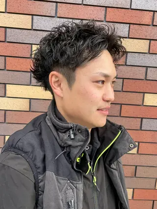 ショート パーマ メンズ grAt所属・森 真伊希のヘアスタイル