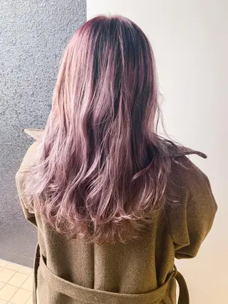 ロング カラー ヘアアレンジ yuka .のヘアスタイル