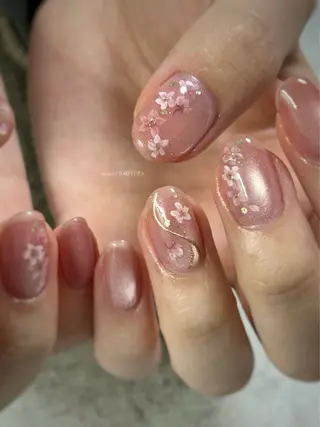 ネイル FIORITURA Maikoのネイルデザイン