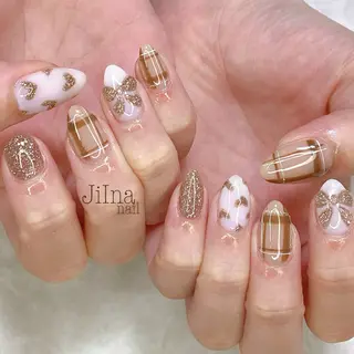 ネイル JiIna nailのネイルデザイン