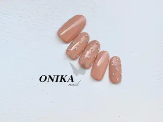 ミディアム ONIKA Nail 青山通り店所属・ONIKA Nail 表参道A4徒歩2分のネイルデザイン