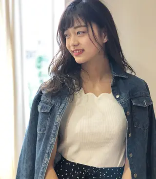 セミロング カラー ブリーチカラー🌈 石垣翔太のヘアスタイル