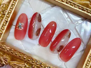 ネイル マジックミラー所属・マジック ミラーのネイルデザイン