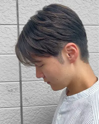 カラー メンズ 保科 椎奈のヘアスタイル