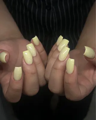 ネイル Haluca 長さ出し🍀のネイルデザイン