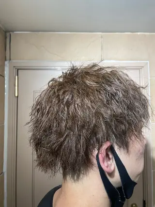 ショート カラー メンズ 高井 柊のヘアスタイル