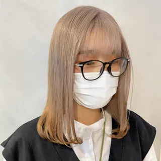 ミディアム カラー デザインカラー/パー マ🦖外岡咲希🦖のヘアスタイル