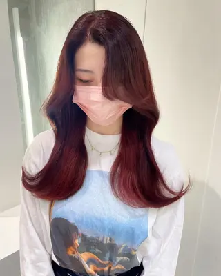 ロング 銀座／レイヤーカット 🤍内野すみれのヘアスタイル