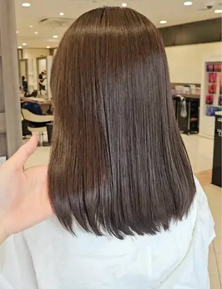 カラー 阪本 紀乃のヘアスタイル