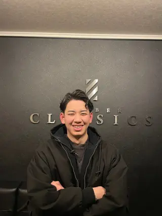ショート BARBER CLASSICSのヘアスタイル