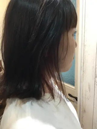 ミディアム カラー embrace エンブレイスのヘアスタイル