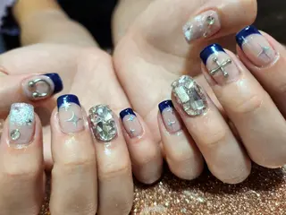 ネイル 💜bora .のネイルデザイン