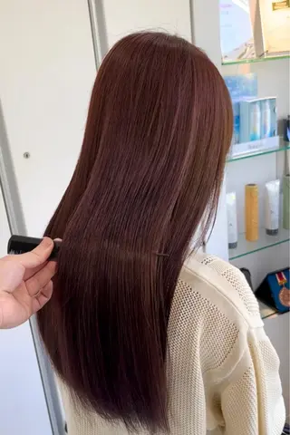 ロング メンズバレイヤージュ 斉藤春のヘアスタイル