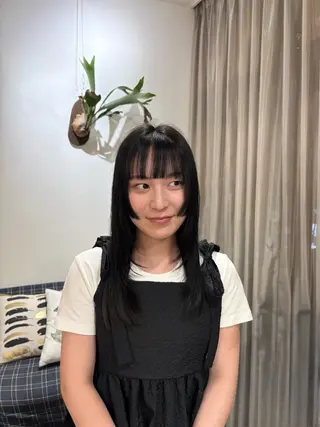 ロング 竹口 莉央のヘアスタイル