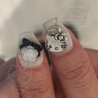 ネイル honoka ガーリーネイル໒꒱のネイルデザイン