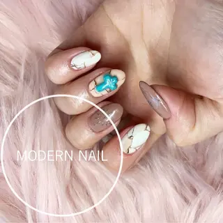 ネイル 小川 玲奈のネイルデザイン