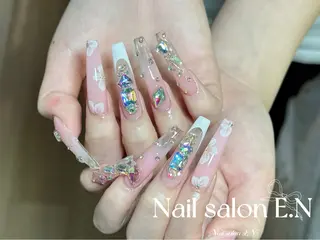 ネイル E.N🦋 長さ出し/持ち込みのネイルデザイン
