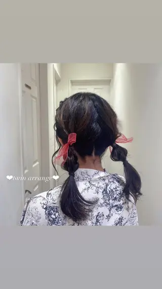 ヘアアレンジ エクステ🎀 暖色カラー🎀amiのヘアスタイル