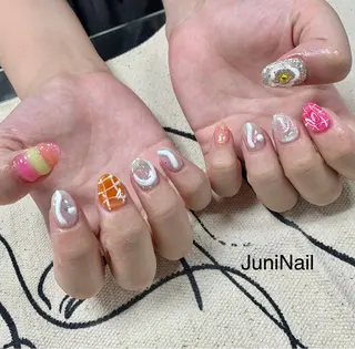 ネイル JuniNail 주니네일🇰🇷suのネイルデザイン
