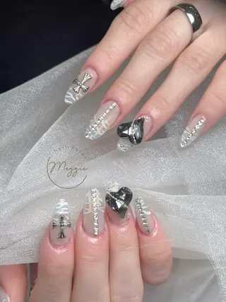 ネイル Maggie Nail🦩のネイルデザイン
