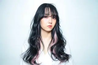 ロング カラー ヘアアレンジ インナー×縮毛矯正 ピンクカラー澤井里菜のヘアスタイル