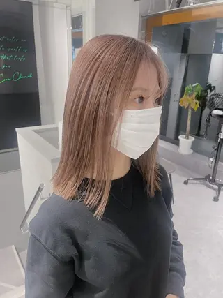 ショート カラー ikuma/ ミルクティーのヘアスタイル