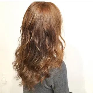 ロング ESOLA所属・ノンジアミンカラー 専門/エソラのヘアスタイル