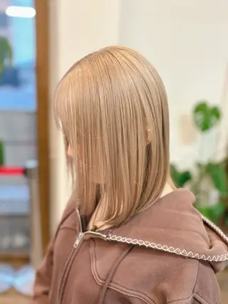 カラー BRAS ナカガワのヘアスタイル