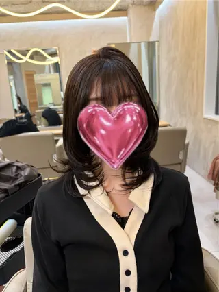 セミロング レイヤーカット 新宿🤍Maiのヘアスタイル