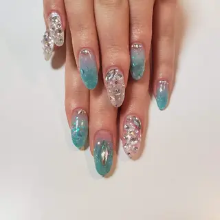 ネイル ネイル＆フットケアサロンアイアムアイ所属・ネイリスト モリシタのネイルデザイン