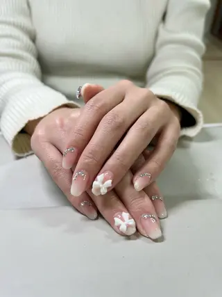 ネイル コウ ヨウのネイルデザイン