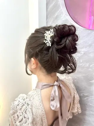 ヘアアレンジ Rio🎀 カラー/顔周りカットのヘアスタイル