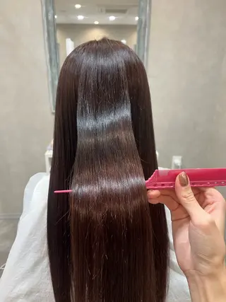 ロング 森 愛友のヘアスタイル